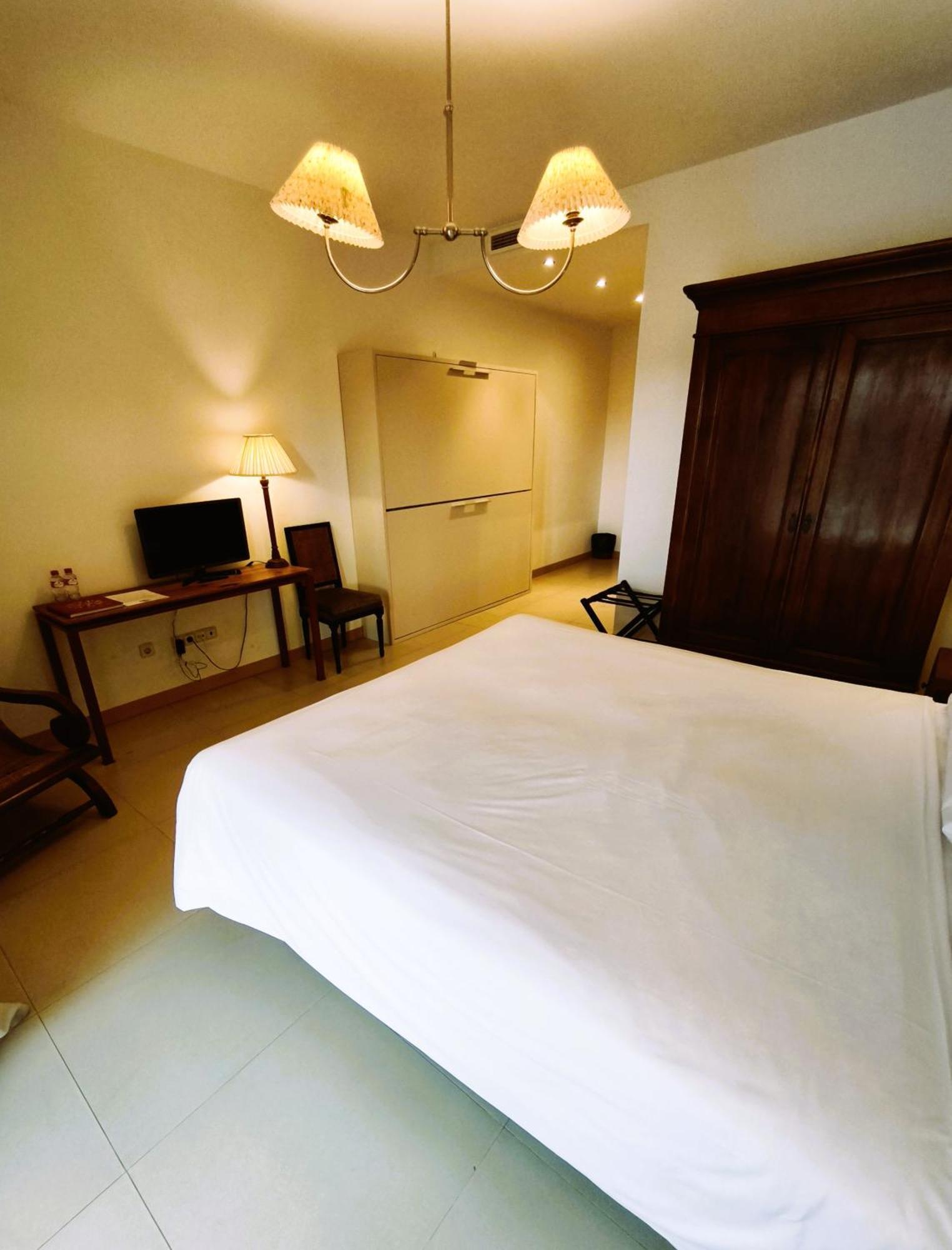 Hotel Villa Marcilla Esterno foto