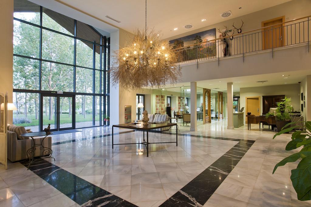 Hotel Villa Marcilla Esterno foto