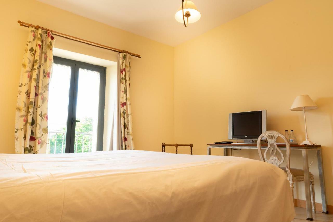 Hotel Villa Marcilla Esterno foto