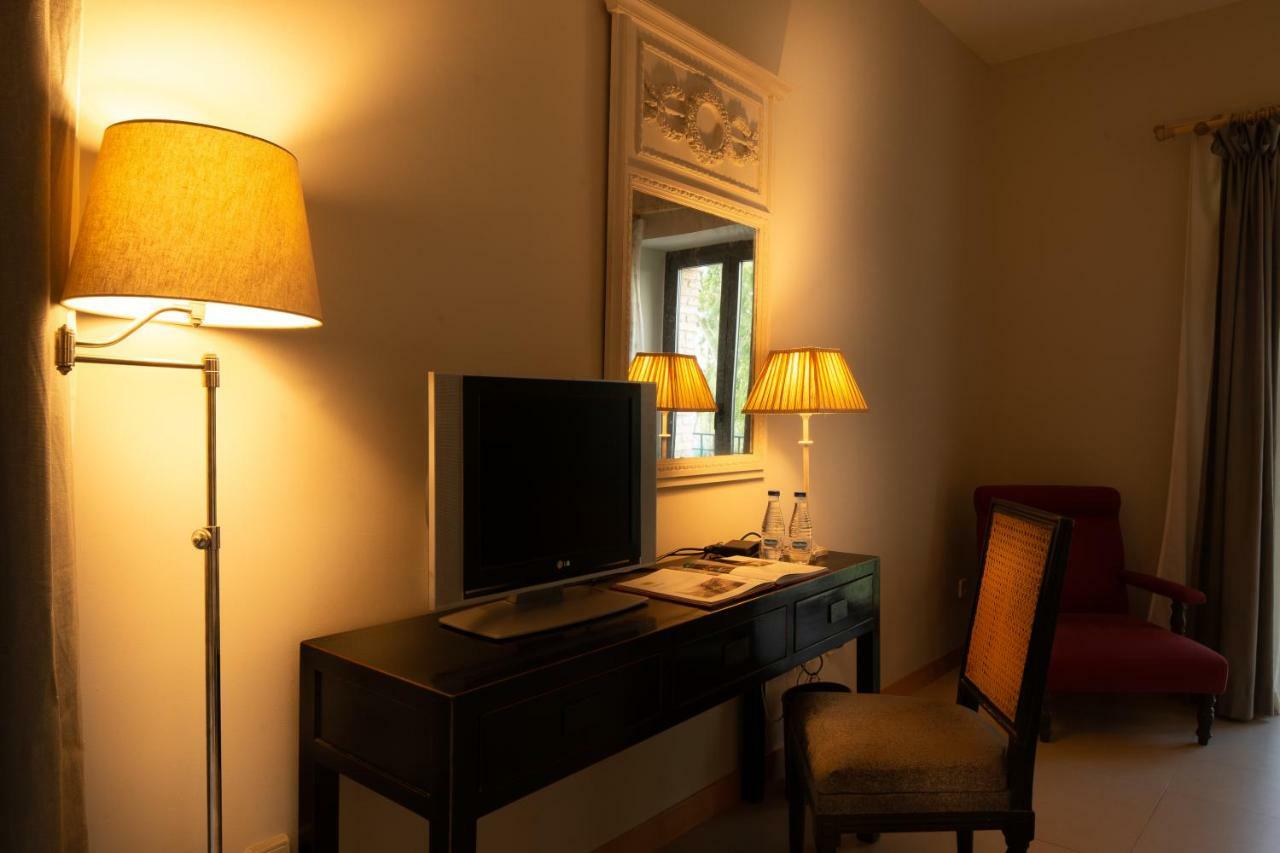 Hotel Villa Marcilla Esterno foto